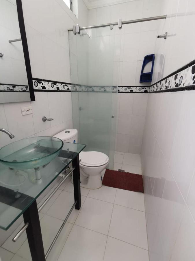 Cabanas Melany Coveñas 外观 照片
