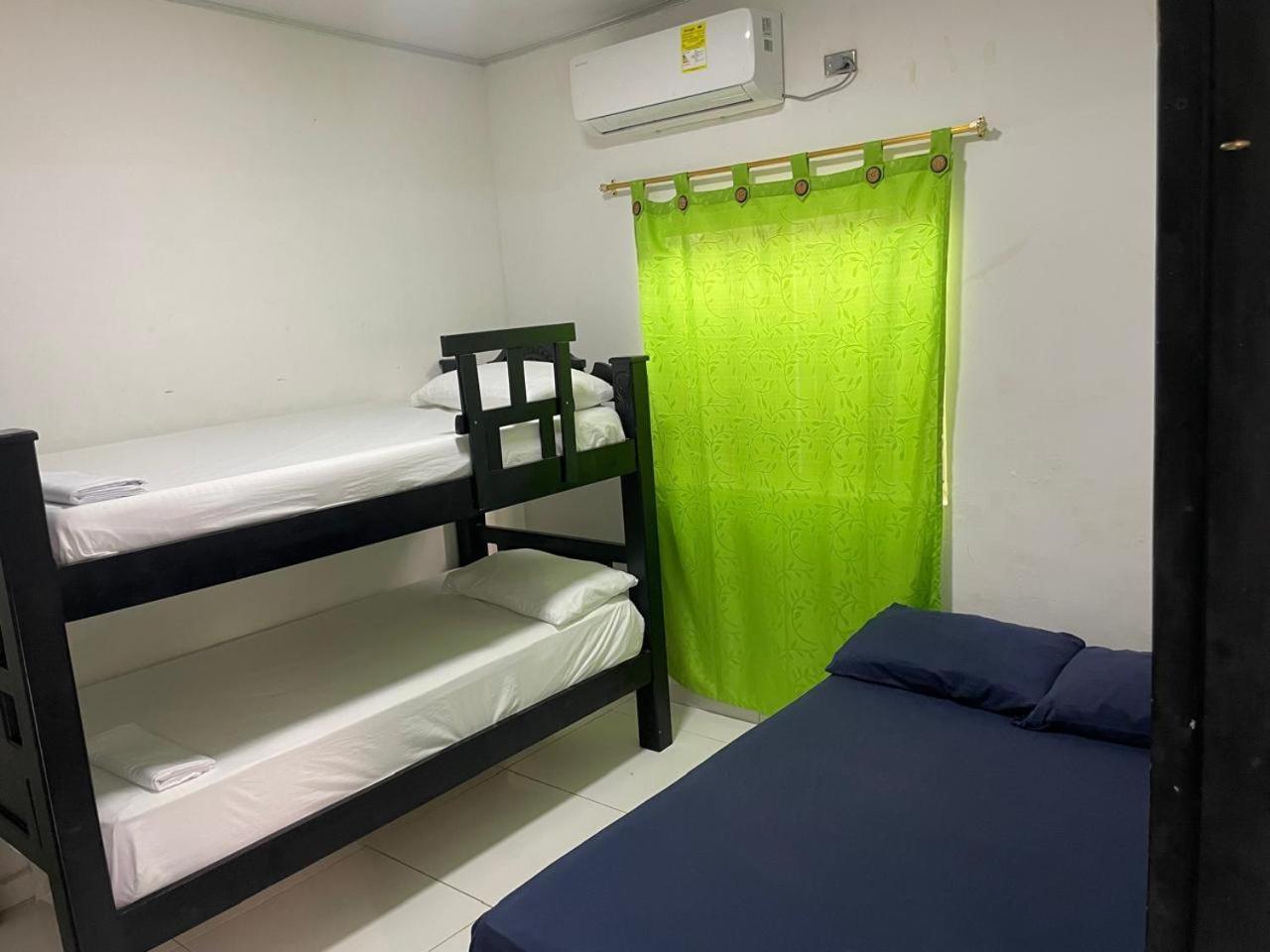 Cabanas Melany Coveñas 外观 照片