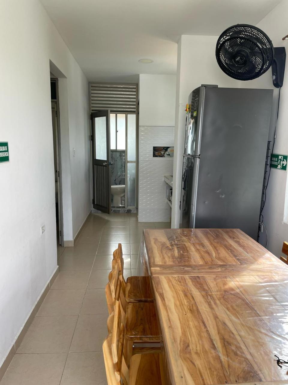 Cabanas Melany Coveñas 外观 照片